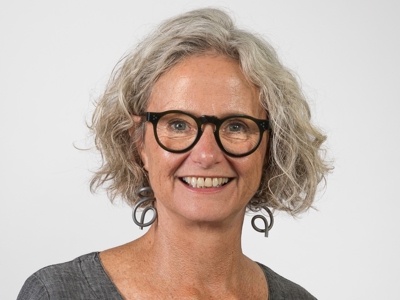 Paula Lee