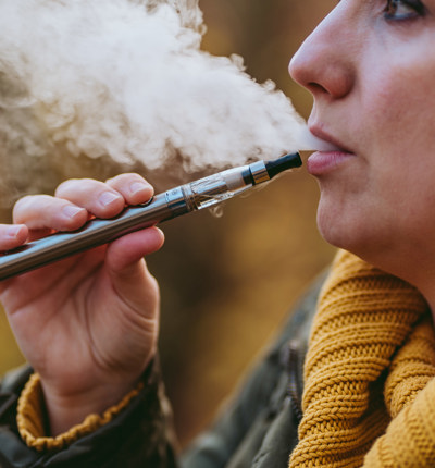 women vaping