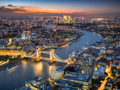 Tower Bridge 588095509