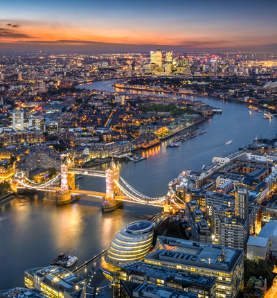 Tower Bridge 588095509