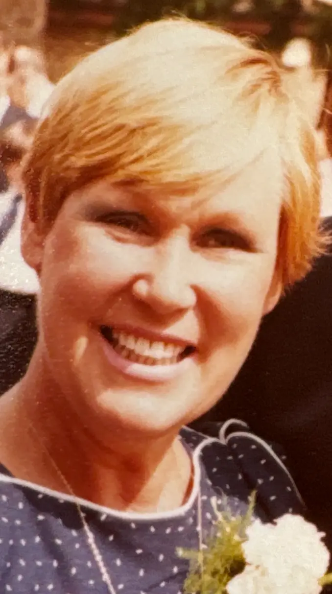 Joanne Barnet